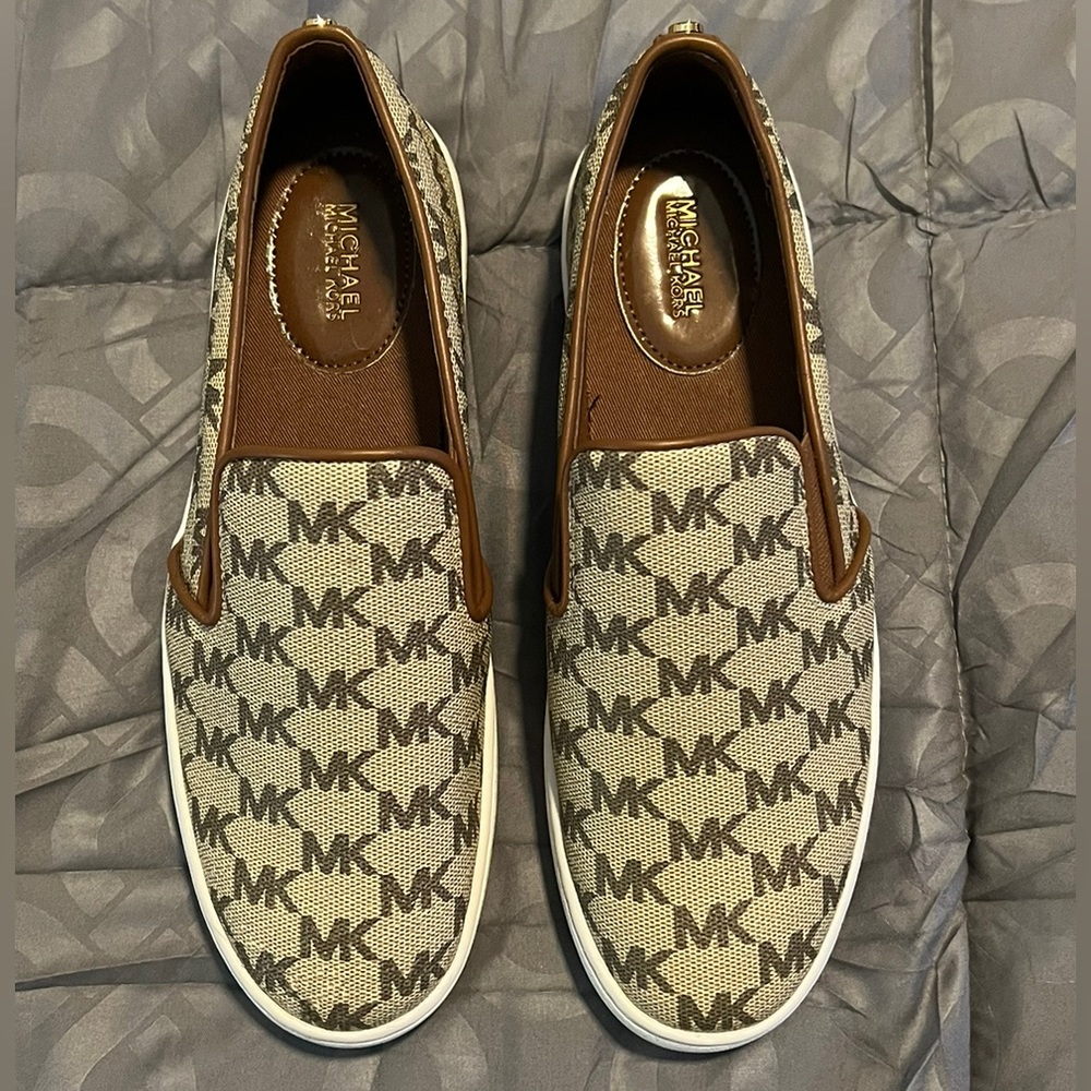 Michael Kors Loafers. Size 7M